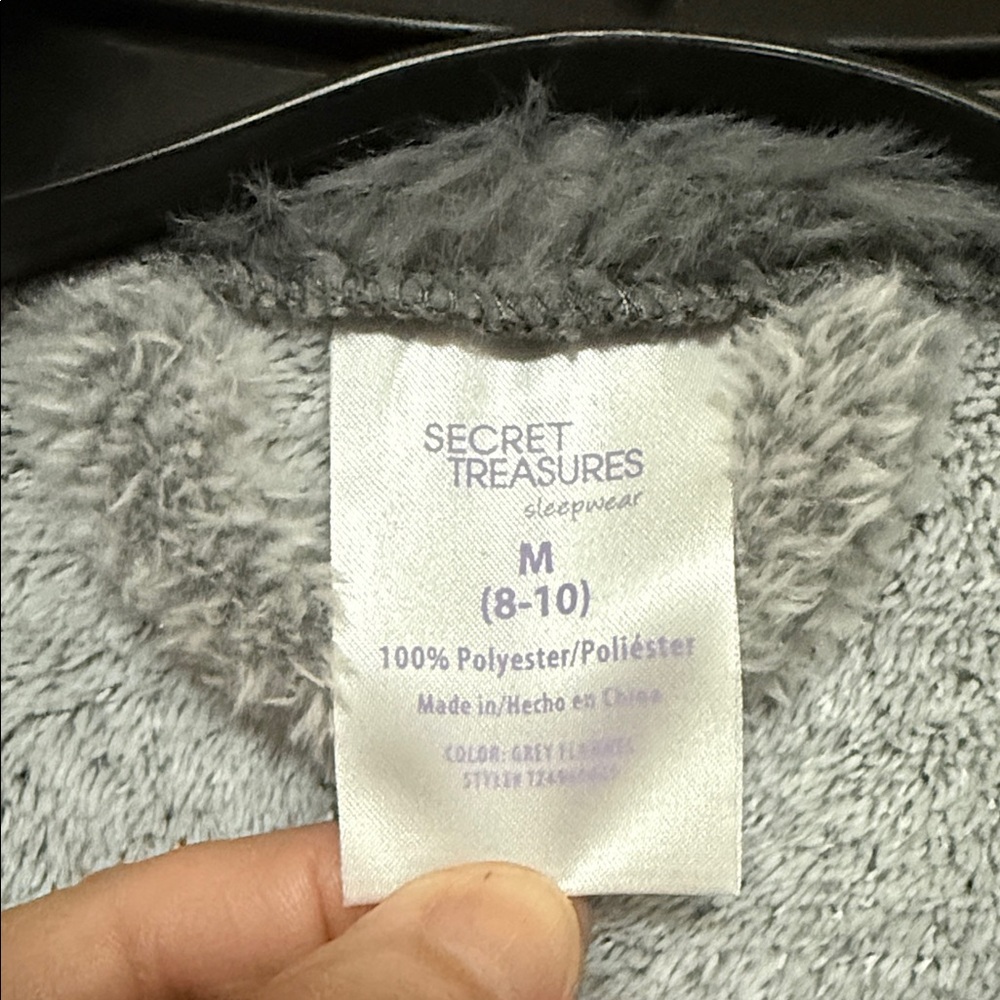 Secret Treasures Soft Gray Robe - Picture 2 of 12
